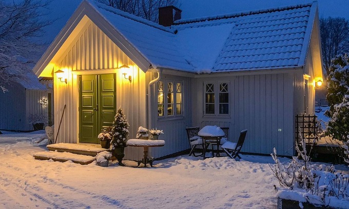 Oxaback House | Discover Öxabäck: A Nature Retreat with Spa & Pet-Friendly Options