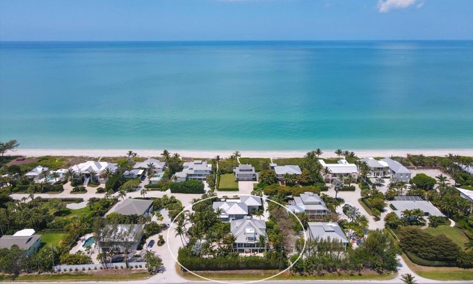 Boca Grande House | Discover Palm Paradise: 3-Bed Home with Pool & Ocean View