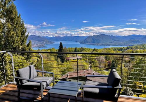Gignese Apartment | Experience Paradise: 4-Star Oceanfront Retreat with Pool