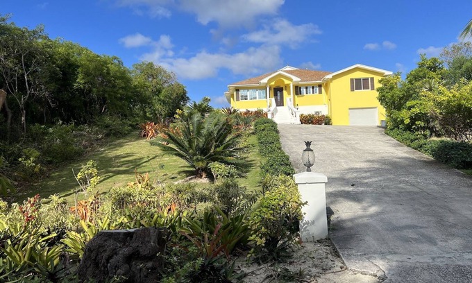 North Palmetto Point Villa | Unforgettable Stay at Our Ocean View Paradise Retreat