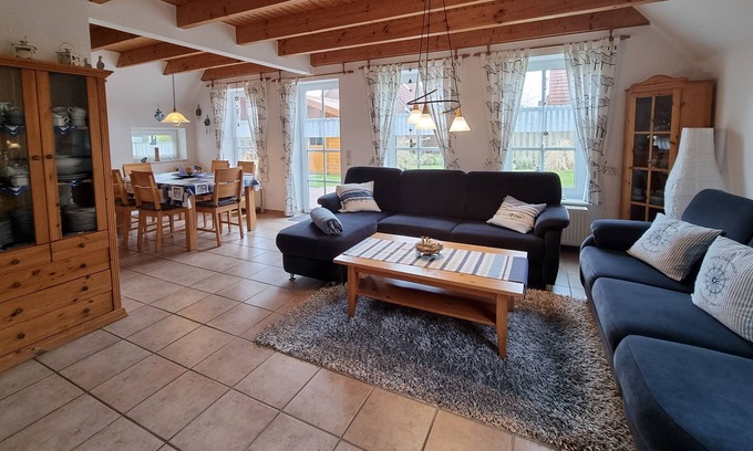Neßmersiel House | Welcome to the cozy holiday home "Seal" in Neßmersiel!