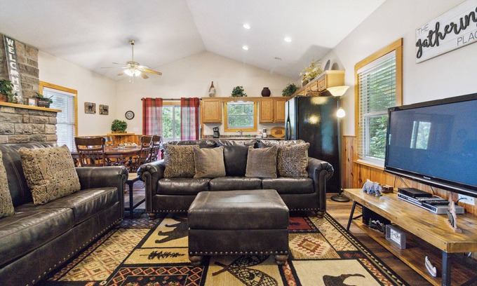 Sloans Valley Cabin | Experience Adventure at The Gathering Place 514C