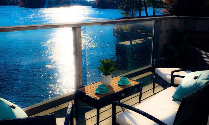 Ivy Lea Cottage | Discover Jemh Cottage: Family-Friendly Retreat in Thousand Islands