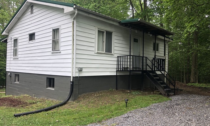 Portland Mills House | Discover the Lake City Cabin: Pet Friendly & Family Fun!