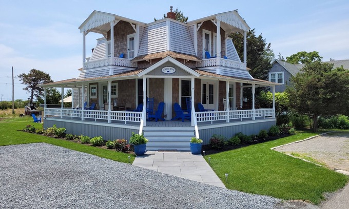 Oak Bluffs House | Experience Summer Wind House: Beachfront Bliss Awaits!