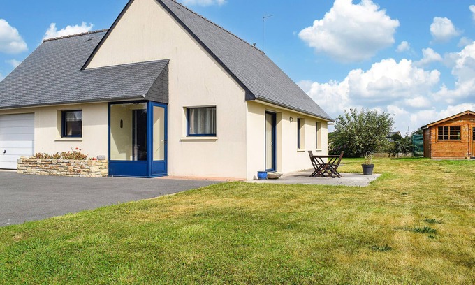 Trelevern House | Welcome to this beautiful cottage near the beach and sea.