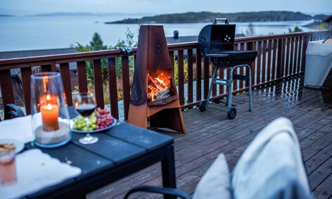 Hervik House | Discover Your Ideal Escape at Liarvåg Vacation Home