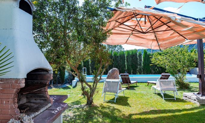 Alghero Villa | Discover Villa Mirta: Your Tranquil Retreat in Alghero