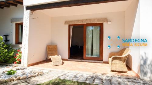 Case Peschiera-Lu Fraili Apartment | Welcomely - Mediterranea: Family-Friendly Retreat with High Ratings