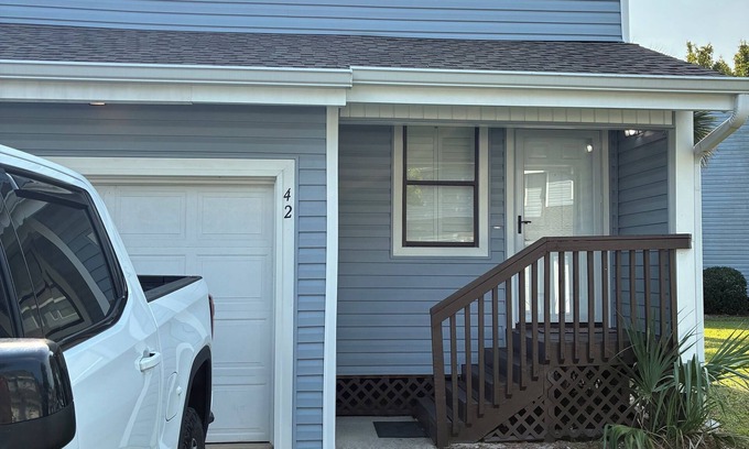Orange Beach Condo | Welcoming 2-bedroom condo in Orange Beach. With pool and beach access