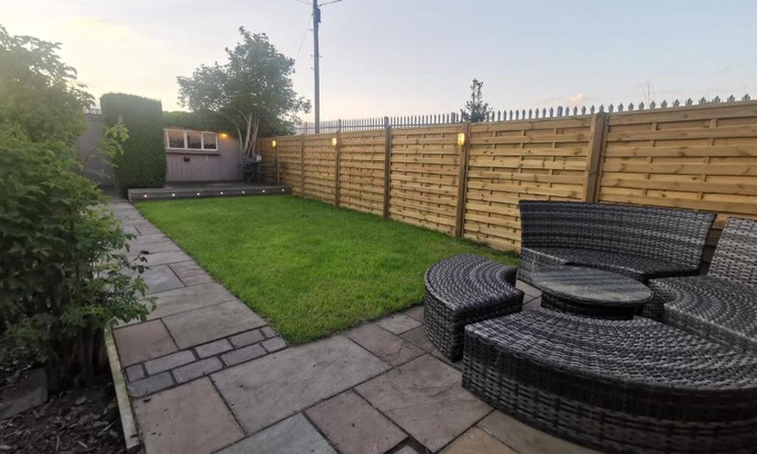 Aspatria House | Pet-Friendly 2 Bedroom Home with Expansive Outdoor Space