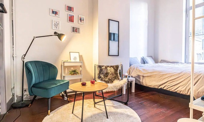 Ghent City Centre Apartment | Inviting 4BR Apartment Ideal for Groups and Families