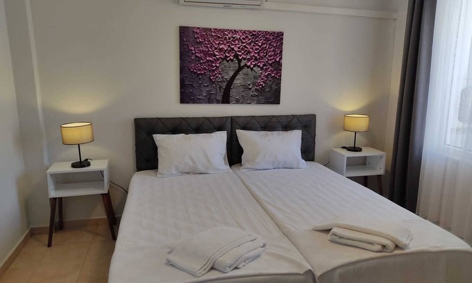 Icmeler Apartment | Welcoming apartment with AC in charming Muğla