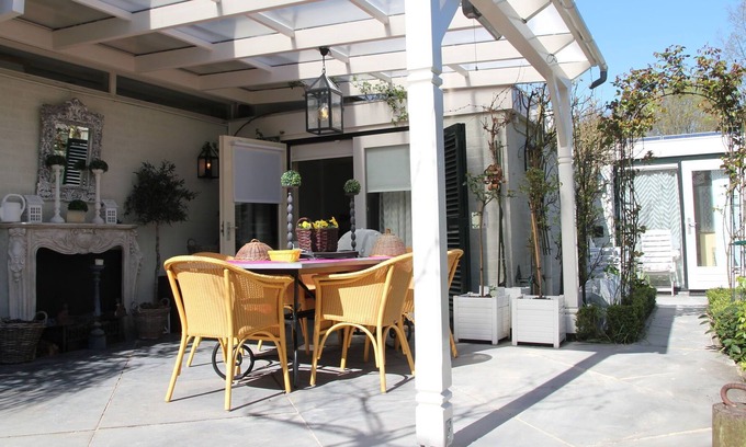 Municipality of Heiloo House | Welcoming Holiday Home in Heiloo with Sunlit Terrace