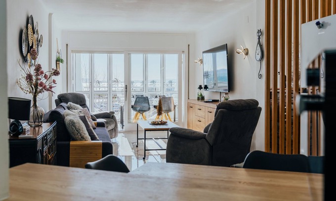 Empuriabrava Apartment | Duplex Welcs/EMP 056: Beachfront Bliss with Spa Access