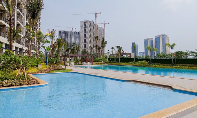 Bumi Serpong Damai Apartment | Cozy Studio at Sky House BSD with Pool & Kitchen Access