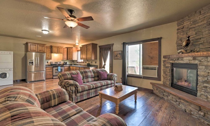 Sterling House | Guest Rated 9.6: Sterling Casita with Full Kitchen Amenities
