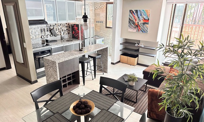 Chico Apartment | Ideal Stay Near Parque El Virrey with Spa & Breakfast