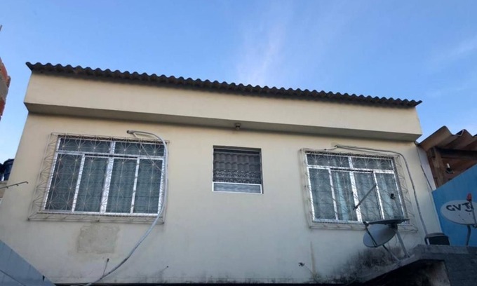 Penha House | Conveniently Located House in Penha with Spa Amenities