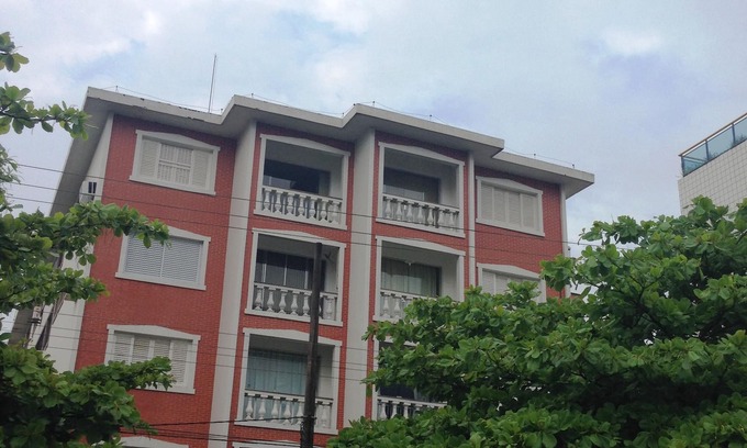 Vila Julia Apartment | Beachfront Apartment with Pool and Ocean View Amenities