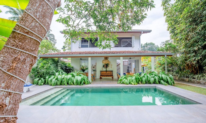 Unawatuna Villa | Beautiful 3BR Villa with Private Pool Near Galle Beach