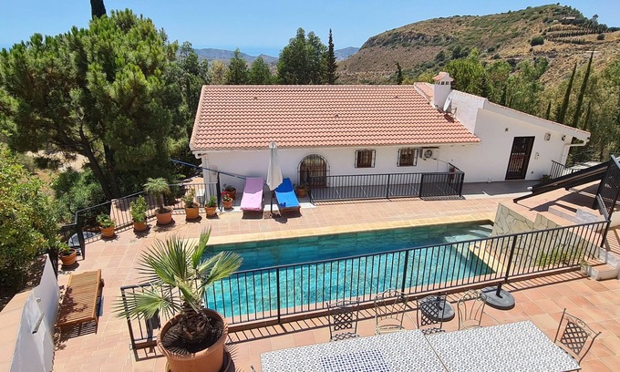 Salares House | Idyllic Independent Finca with Spa and Ocean View in Andalusia