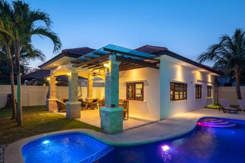 Hua Hin Villa | Private Pool Villa in Hua Hin with Ocean Views & Hot Tub