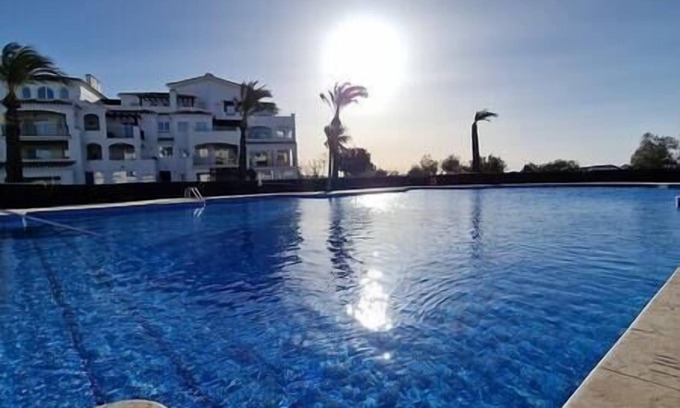 Jeronimo y Avileses y Balsicas de Arriba Apartment | Conveniently Located 2-Bed Apartment with Family Amenities