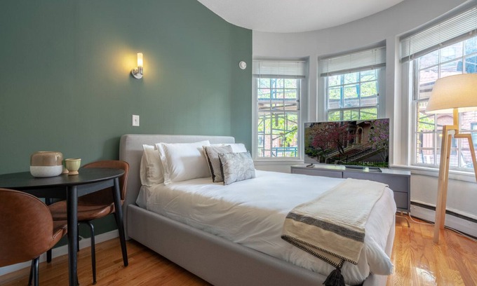 Prudential - St. Botolph Apartment | Convenient South End Studio with Kitchen & W/D Access