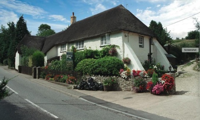 Wilmington House | Pet-Friendly Wellington Farm Devon Near Sidmouth Beach