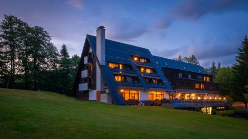 Harrachov Hotel | Explore Wellness Hotel Šedý Vlk: Family-Friendly Retreat