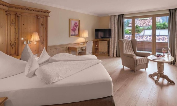 Maurach House | Relaxing Wellness Suite at Der Alpine Kraftplatz