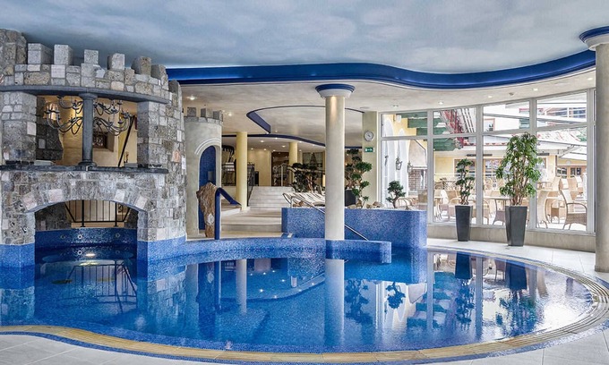 Maurach Resort | Relax in Wellnessresidenzsuite at Der Alpine Kraftplatz