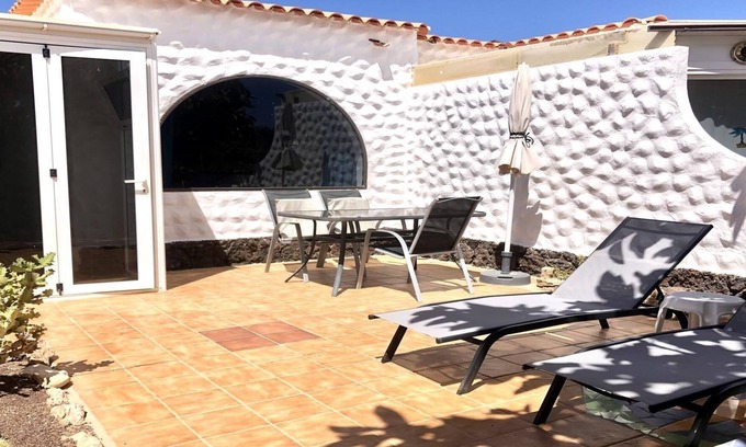 Bahia Calma Apartment | Top-Rated Welooveyou Cygnus A38 with Pool & Kitchen