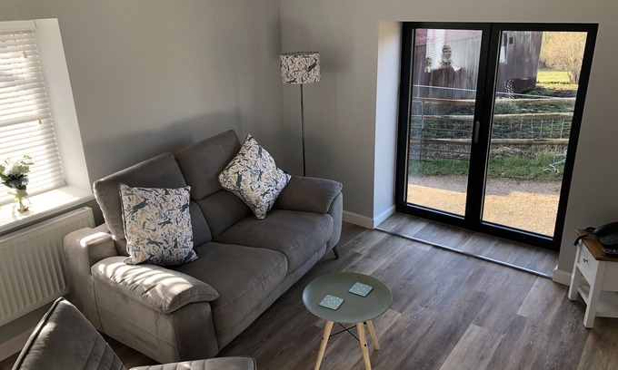 Chepstow Cottage | Pet-Friendly Retreat at Welsh Marches - Blorenge, Rated 10/10
