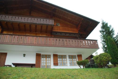Schwarzsee Apartment | Explore Wenz Wohnung: Family-Friendly Retreat with Great Reviews