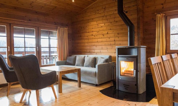 Fehrenbach House | Pet-Friendly Werrapark Resort Ferienhäuser Am Sommerberg