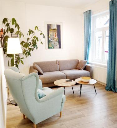 Detmold Apartment | Guest Rated 8.7! Wertschätzer II - Family-Friendly Retreat