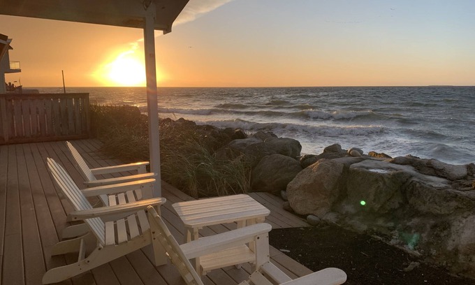 Oak Harbor House | Discover West Beach Retreat: Ocean Views & Family-Friendly Fun