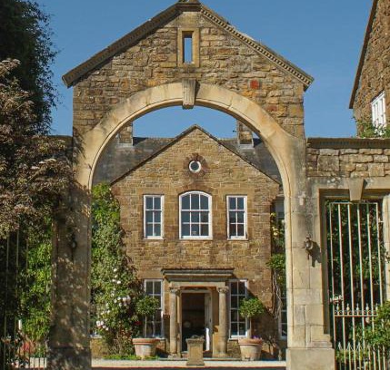 West Compton Bed & Breakfast | Experience Comfort at West Compton Manor - 9.4/10 Rating!