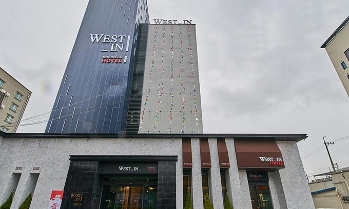 Yeosu Hotel | Eco-Friendly Retreat at West In Hotel Yeosu with Spa & Dining