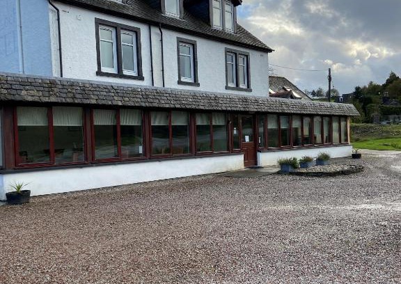 Tarbert House | Convenient Family Getaway at West Loch House - Rated 9/10
