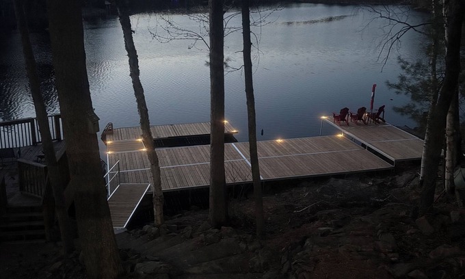 French River Cabin | Waterfront Cabin at West Nipissing: Guest Rated 9.8/10