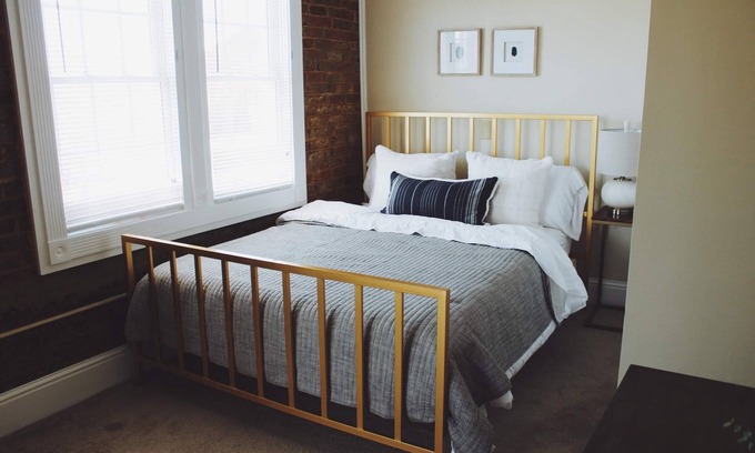 Cookeville Apartment | Pet-Friendly West Side Loft with Breakfast & Kitchen