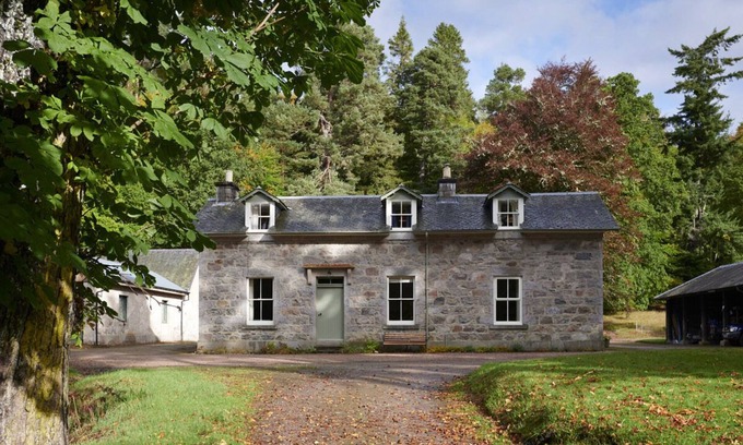 Nairn House | Discover West Stables Cottage on Glenferness Estate