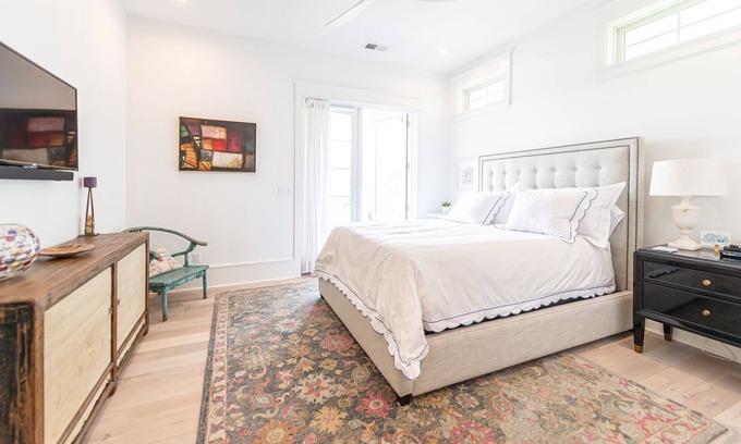 Georgetown House | Discover West Suite: Pool, Spa & Southern Charm in Georgetown