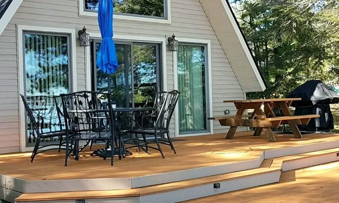 Lewiston Ski Chalet | Lake View West Twin Chalet: Guest Rated 10/10 Experience