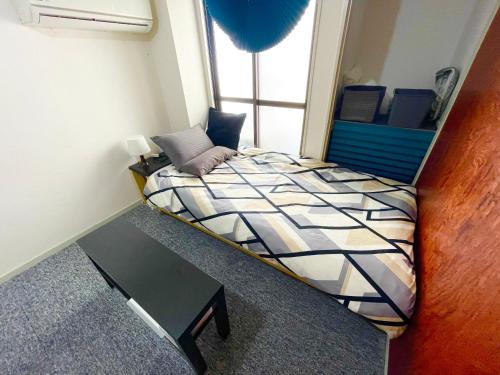 Sumiyoshi Apartment | Cozy West Wood Guest Room - Perfect for Families