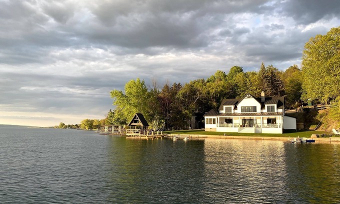 Penn Yan House | Experience Westerly on Keuka Lake: Top-Rated Spa Retreat