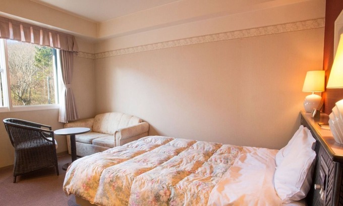 Hakodate Hotel | Cozy Double Room with Bath in Hakodate, Hokkaidō